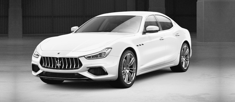 Why Choose the Maserati Ghibli for Hire?